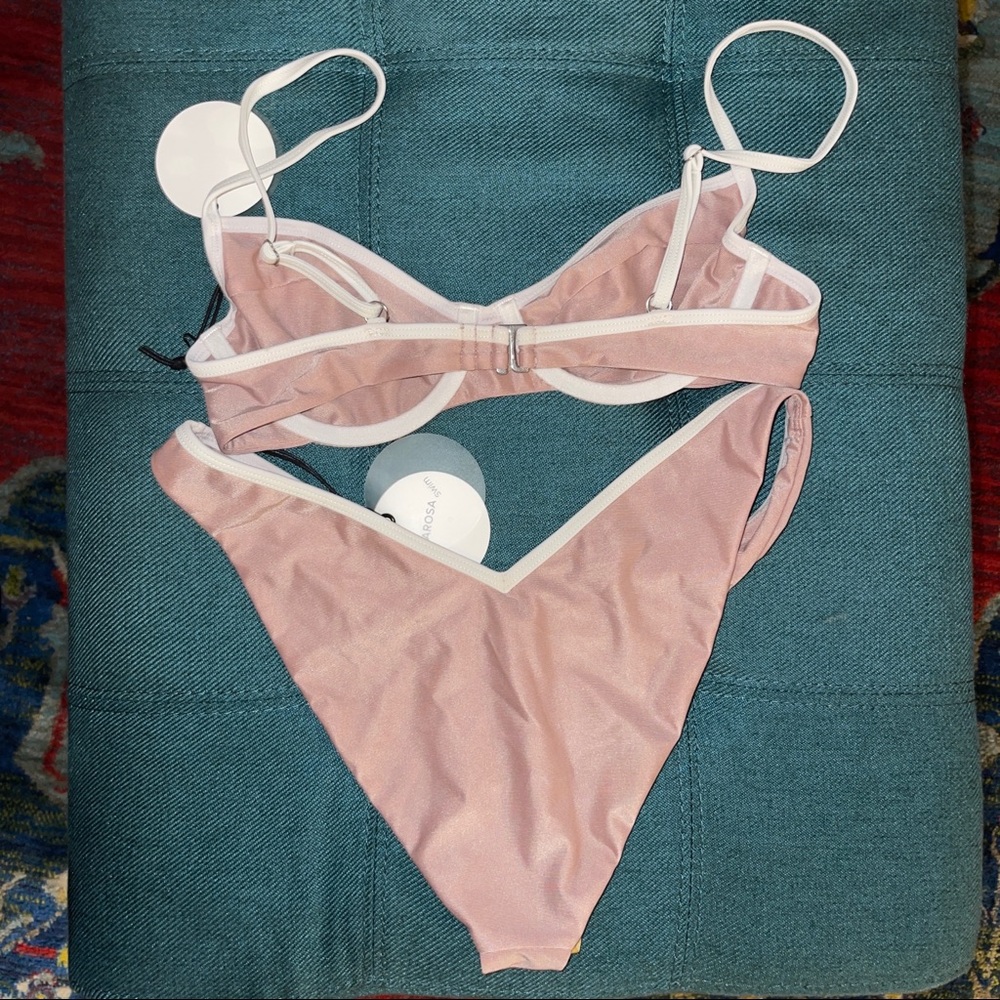 Tularosa Raz Set in Rose Mist - Picture 2 of 7